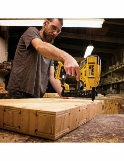 Agrafeuse Sans Fil 18GA XR 18V Li-ion Dewalt DCN681N 30 Agrafeuse Sans Fil 18GA XR 18V Li-ion Dewalt DCN681N -Jo-Tools Soldes Boutique agrafeuse sans fil 18ga dewalt dcn681n 13